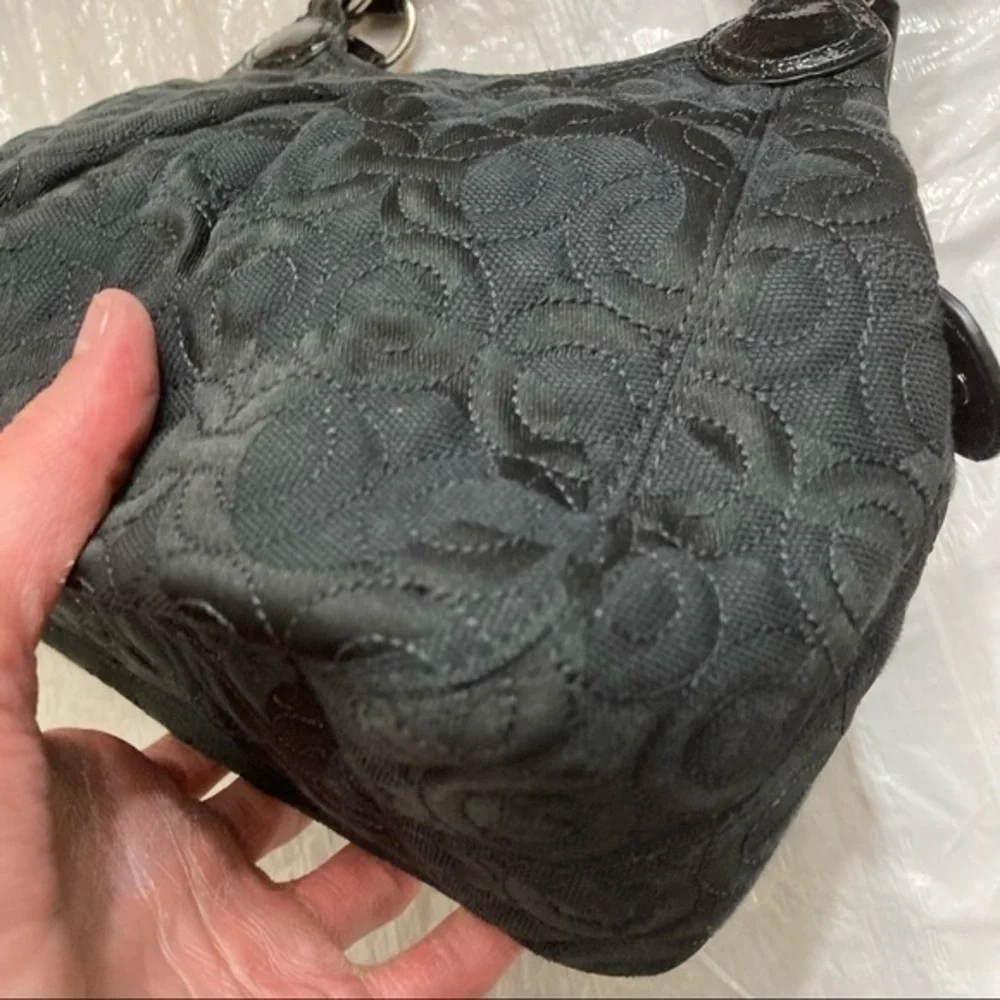 Coach y2k granmercy quilted black op art c bag 42949
